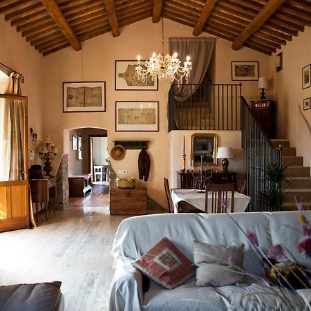 Il Casale Alle Farine Viterbo Luaran gambar
